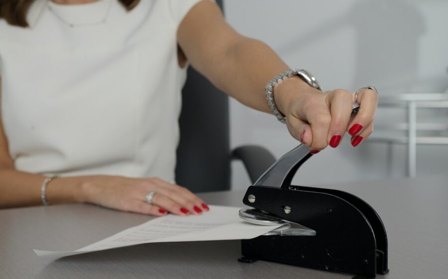 Notaries in Slovakia Made Simple: What Expats Need to Know