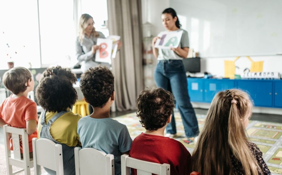 Slovakia vs Czechia for Families: School and Preschool Checklist